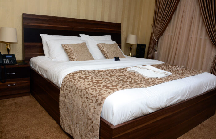 No 1 hotel luxury room bed